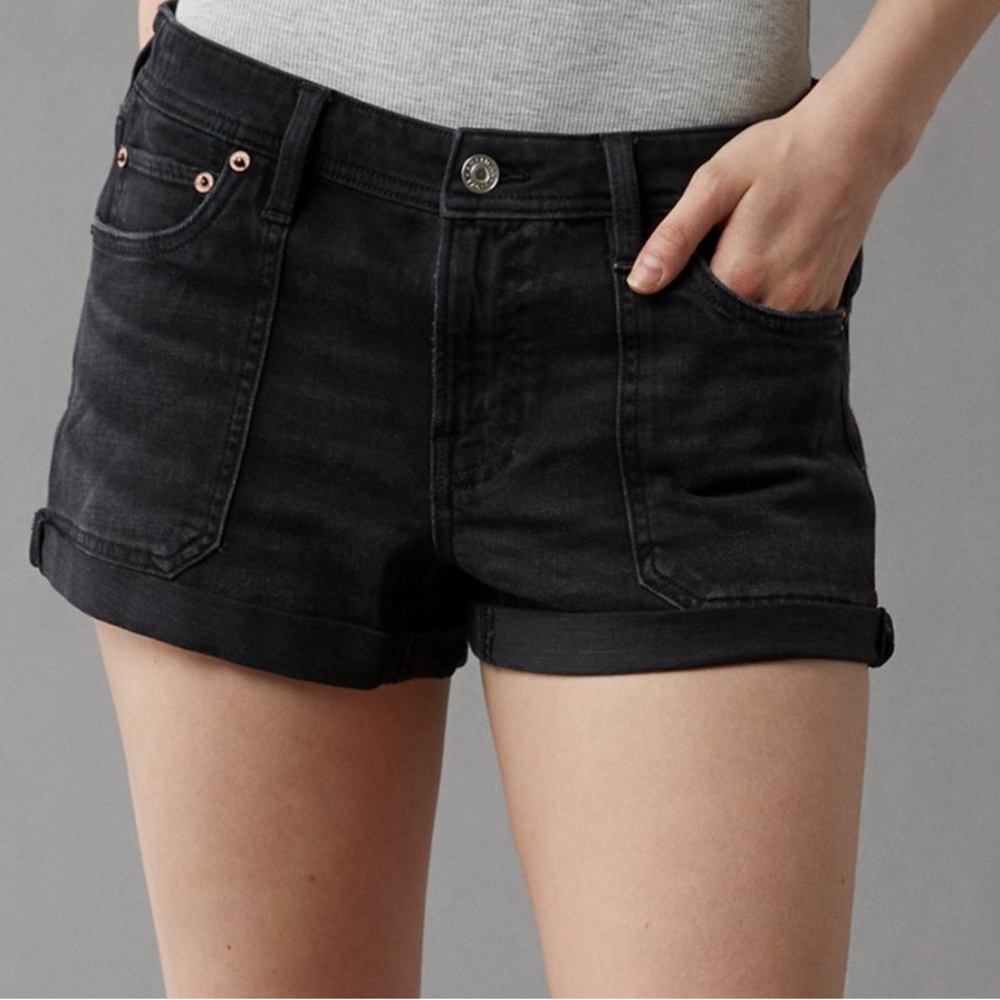 American Eagle black shortie size 10